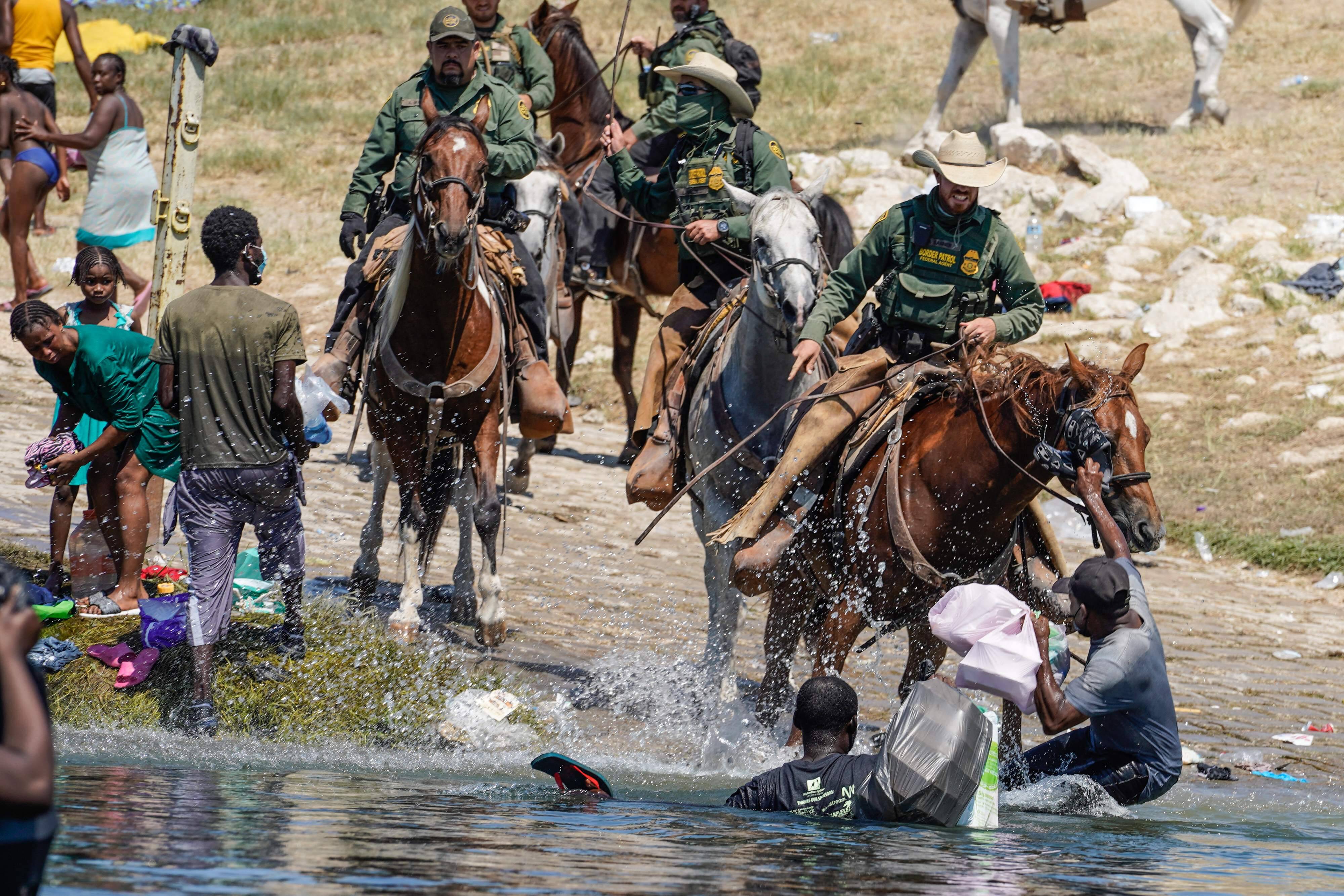 The U.S. government said it will investigate Border Patrol treatment of Haitian migrants that drew national attention this week. (PAUL RATJE/AFP via Getty Images)