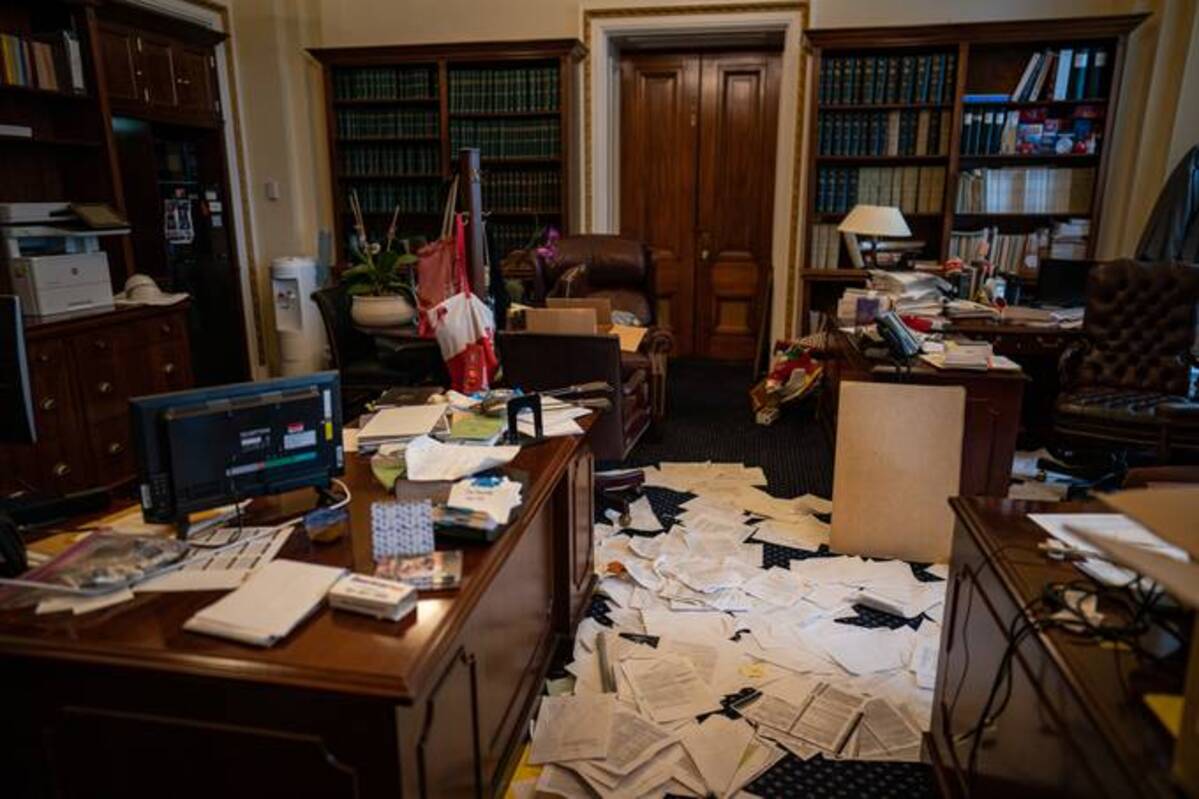 The Jan. 6 attack raised questions about the susceptibility of congressional offices to cyber and data breaches. (Salwan Georges/The Washington Post)