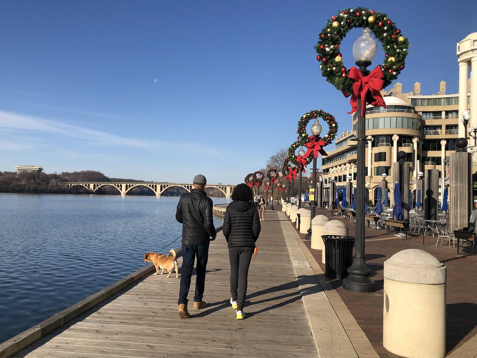 A stroll along the Georgetown Waterfront on Christmas Eve.