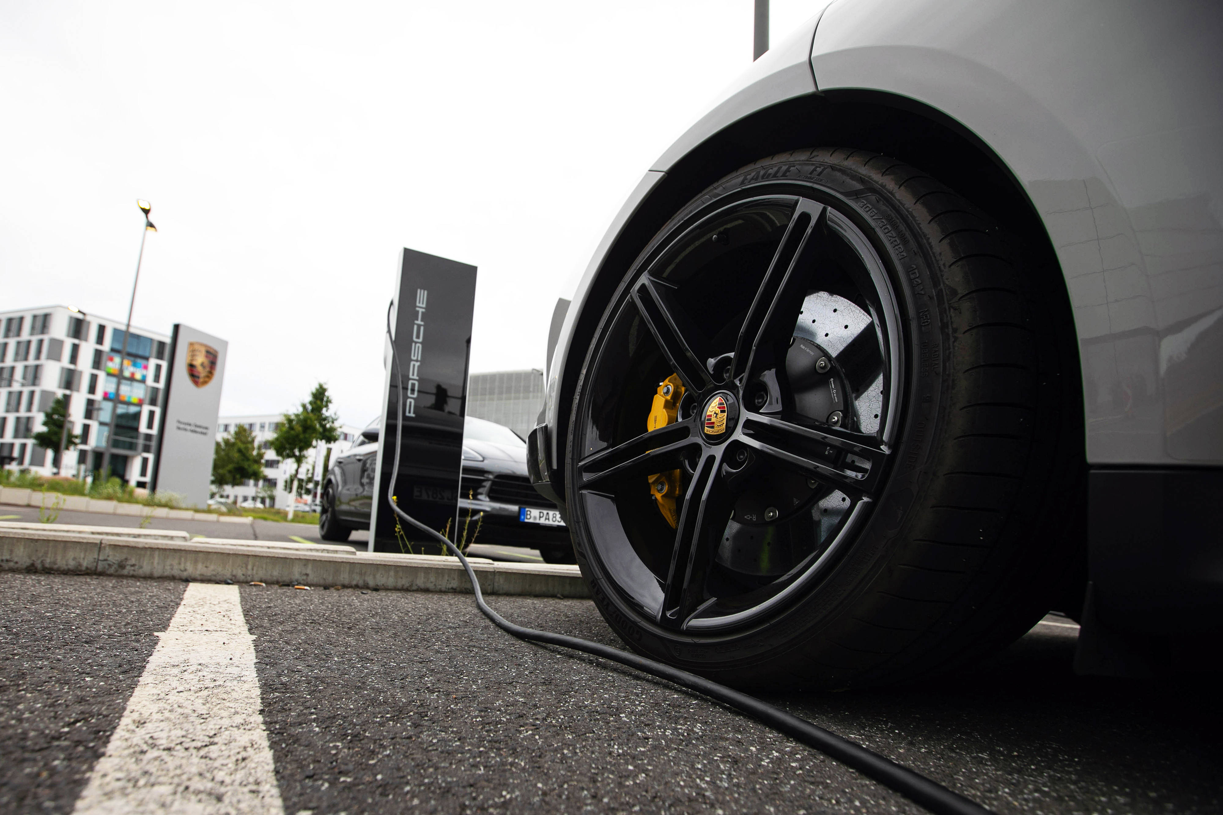 Billions are dedicated to building up electric vehicle charging stations. (Krisztian Bocsi/Bloomberg)