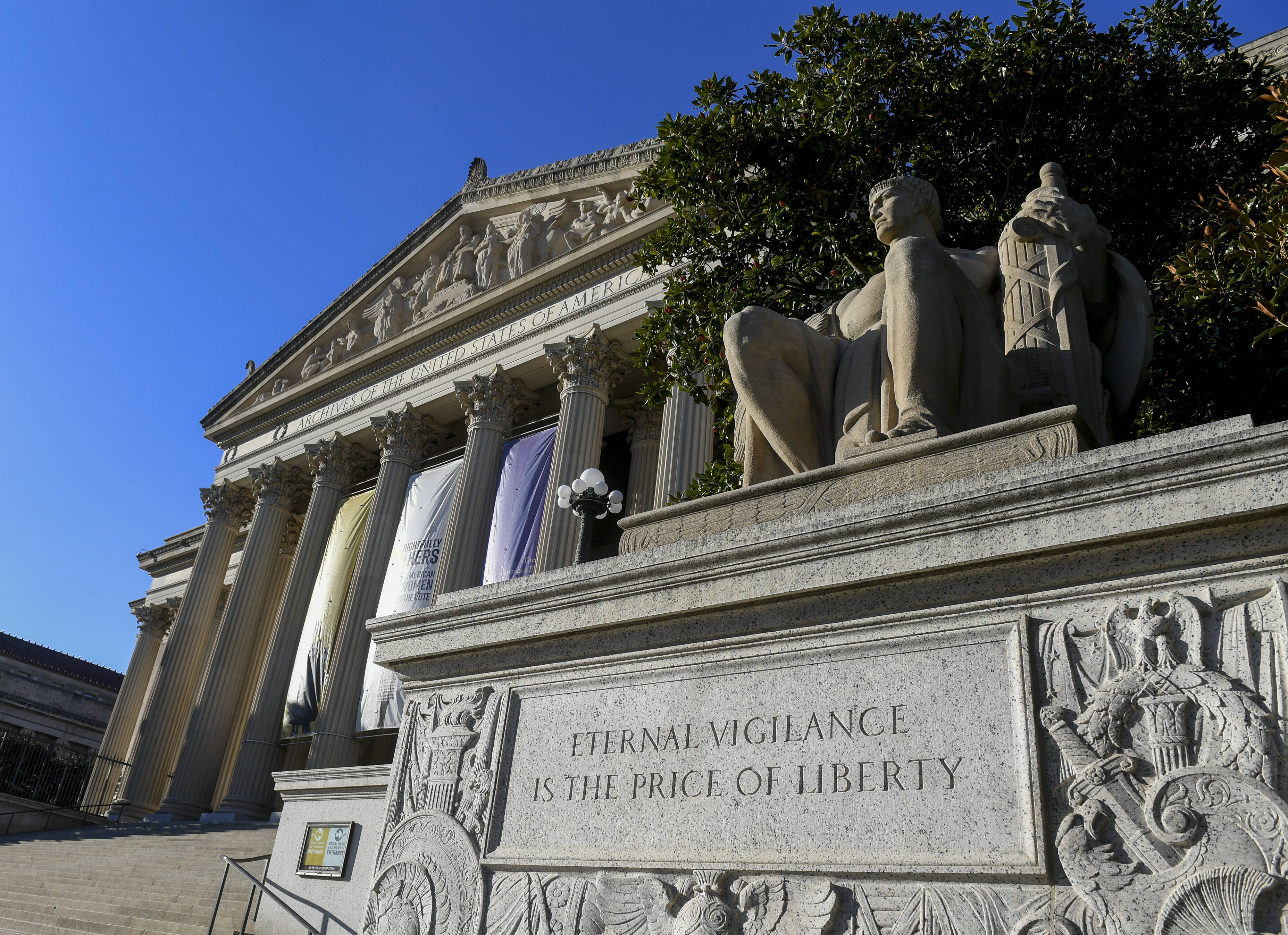 The National Archives houses records from Trump's administration that Congress wants. (Jonathan Newton /The Washington Post)