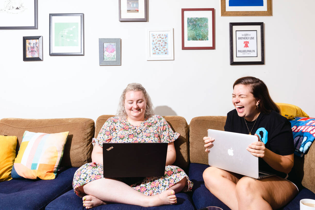 Best friends Rachel Carlsen, 29, and Lily Andrule, 29, began co-working together at Andrule's apartment during the pandemic. (Taylor Glascock for The Washington Post)