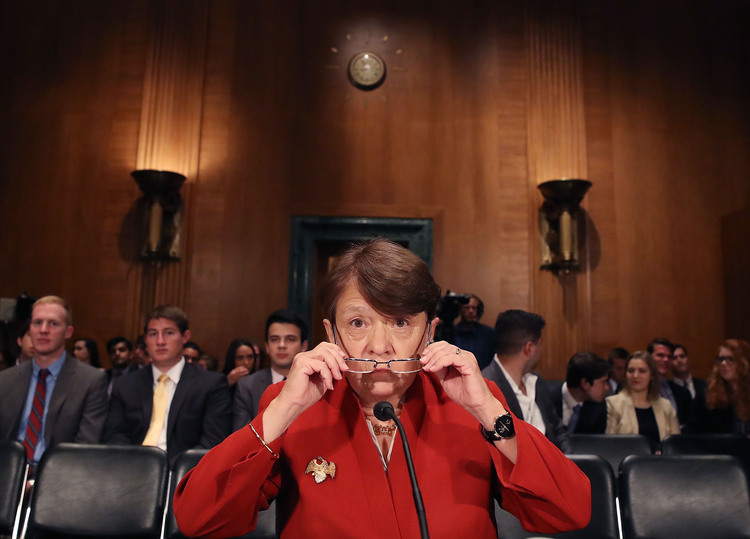 SEC chair Mary Jo White testifies before the Senate Banking Committee. (<span style="font-size:1rem">Mark Wilson/Getty Images)</span></p>  