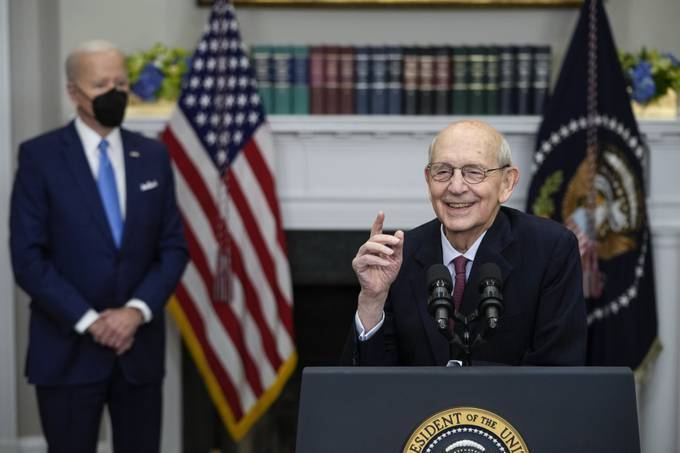 President Biden looks on as Supreme Court Justice Stephen G. Breyer speaks about his coming retirement at the White House on Jan. 27. (Drew Angerer/Getty Images)