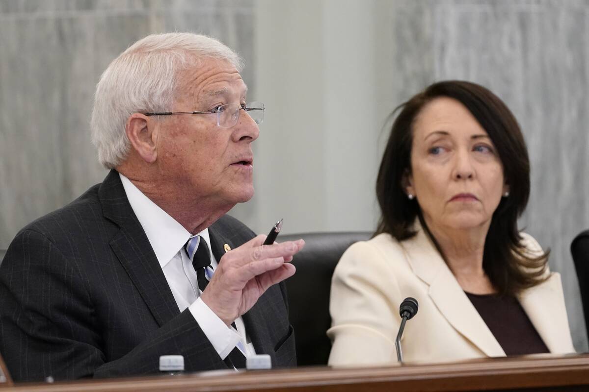 Sens. Roger Wicker (R-Miss.) and Maria Cantwell (D-Wash.) are key figures in the privacy debate. (Susan Walsh/Pool/AP)