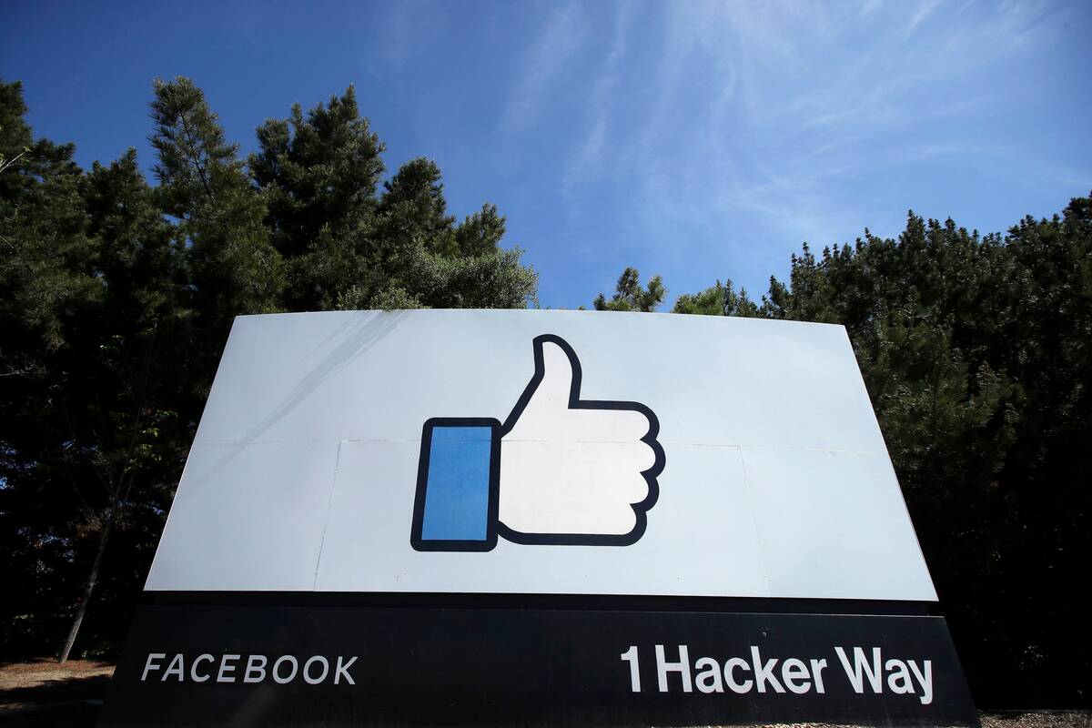 The report was drafted by tech industry veterans including former Facebook staffers. (Jeff Chiu/AP)