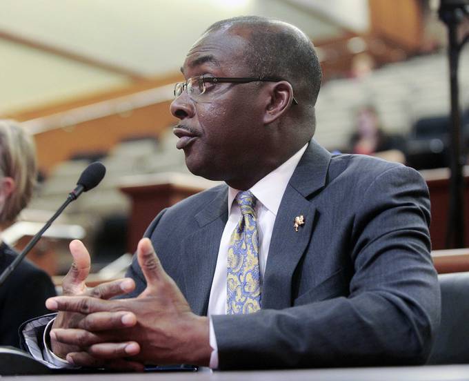 Buffalo Mayor Byron Brown testifies during a joint legislative budget hearing in Albany, N.Y., on Jan. 30, 2017. (Hans Pennink/AP)
