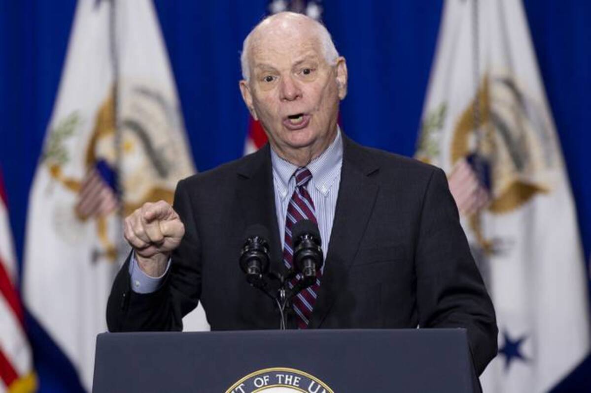 Sen. Ben Cardin (D-Md.) is one of two lawmakers leading talks about another round of coronavirus relief for businesses. (Michael Reynolds/EPA/Bloomberg)