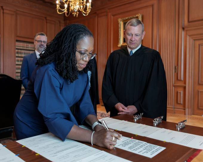 (Fred Schilling/U.S. Supreme Court via Reuters)