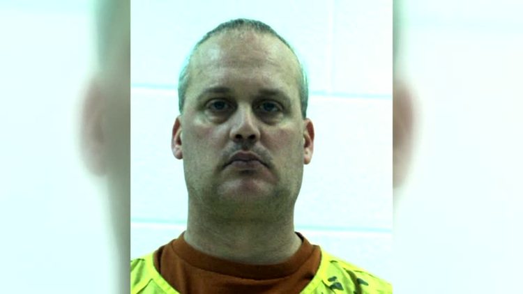 Jeffrey Sandusky's mugshot (Centre County Correctional Facility via AP)</p>