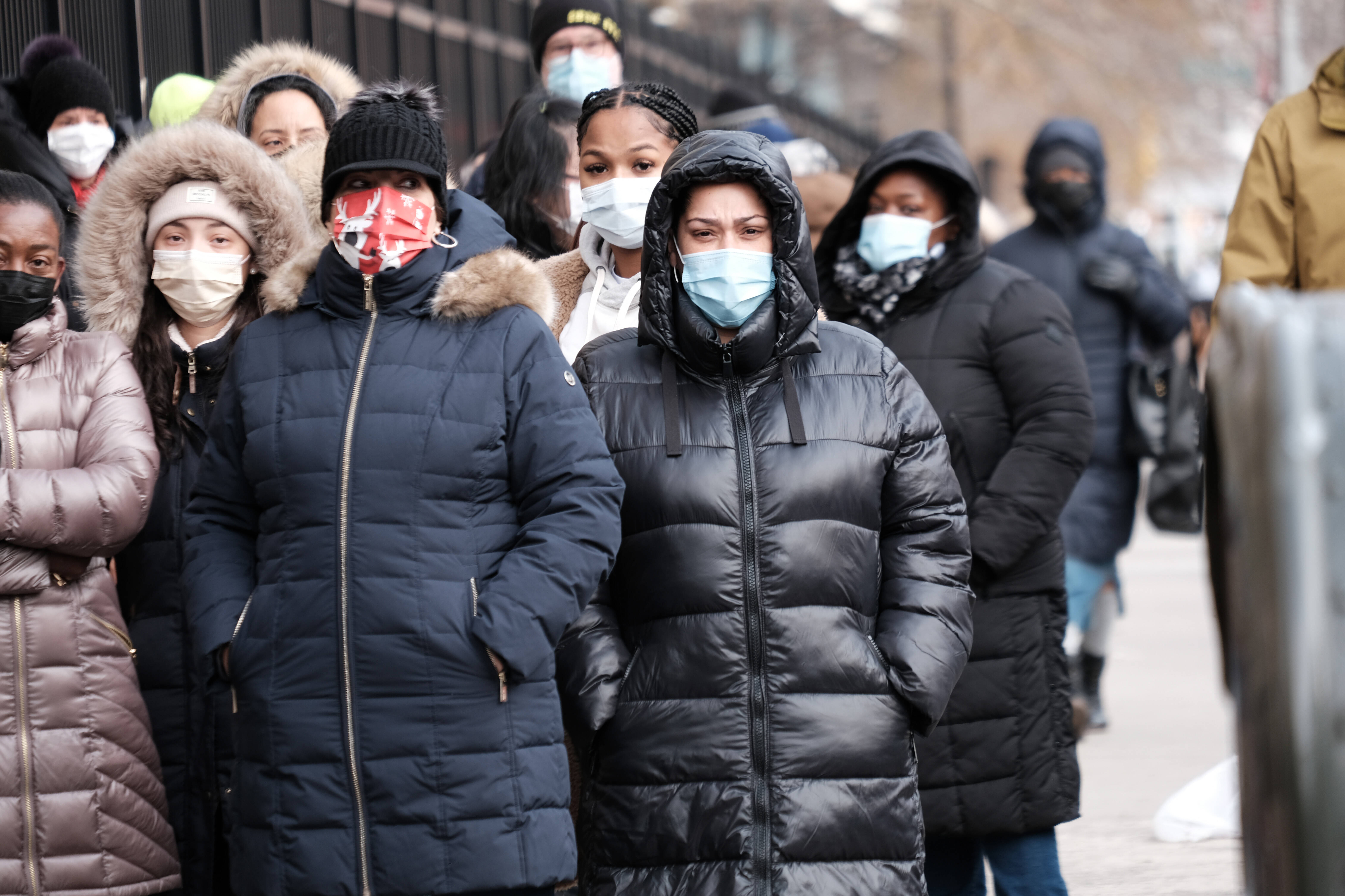 Long lines for coronavirus tests in New York City on Thursday. (Spencer Platt/Getty Images)