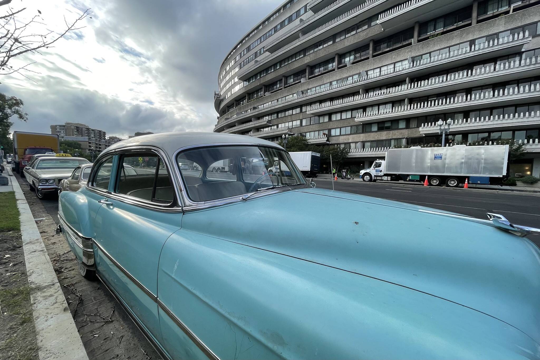 Mostly cloudy skies over the Watergate in the District on Oct. 7. (Kevin Wolf/Flickr)