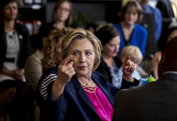 Hillary campaigns&nbsp;in Loudoun County yesterday. (Photo by Melina Mara/The Washington Post)</p>  