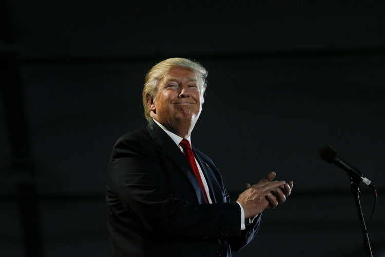 Trump speaks in San Jose. (AP/Jae C. Hong)</p>  