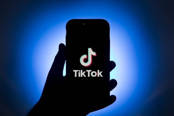 Researchers say TikTok needs to invest in ad transparency, after they found influencers posting about politics without disclosures. Photographer: Brent Lewin/Bloomberg