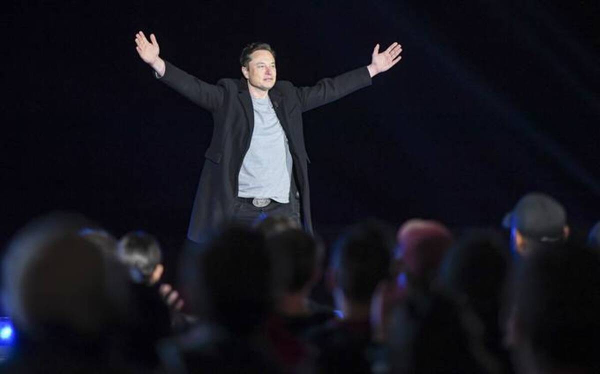 Twitter agreed to Elon Musk's $44 billion offer to buy the company last week. (Jonathan Newton/The Washington Post)