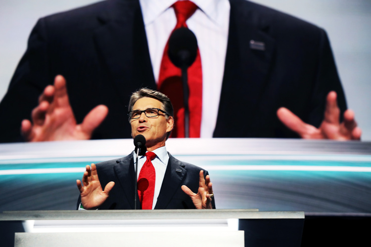 Rick Perry speaks at the RNC in Cleveland. (Joe Raedle/Getty)</p>  