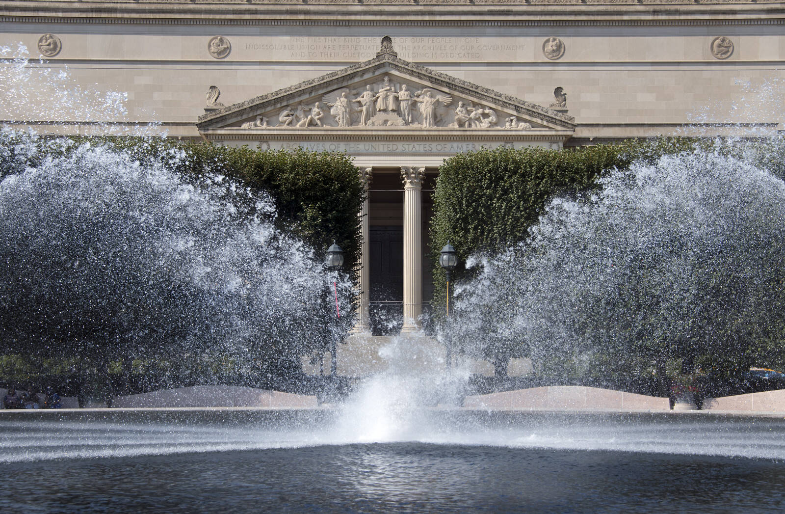 National Gallery of Art Sculpture Garden and the National Archives. (C Buoscio/Flickr)