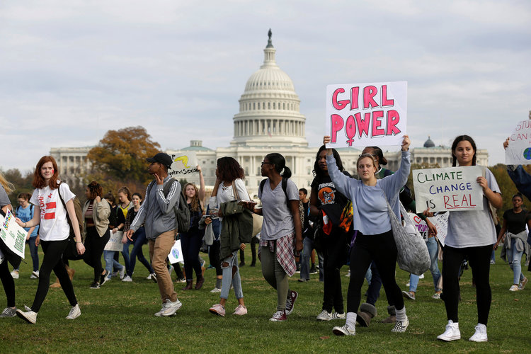 Students protest Trump's election during a march in Washington. (Reuters/Joshua Roberts)</p>  