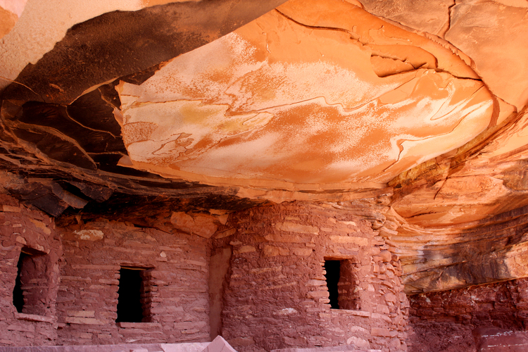 The Fallen Roof granaries, constructed more than 800 years ago, still contain a dried corn cob. Maize accounted for roughly 80 percent of the ancestral Pueblo diet. (Photo by Juliet Eilperin/The Washington Post)</p>  