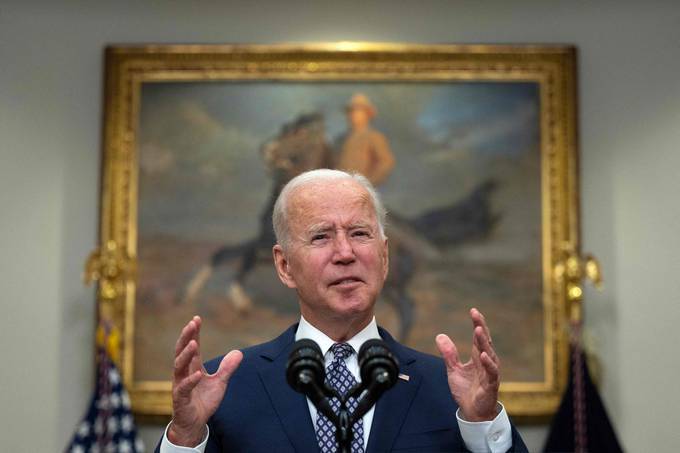 President Biden promised to keep his deadline for the U.S. withdrawal from Afghanistan — conditional on the Taliban letting people reach the airport in Kabul, and with 