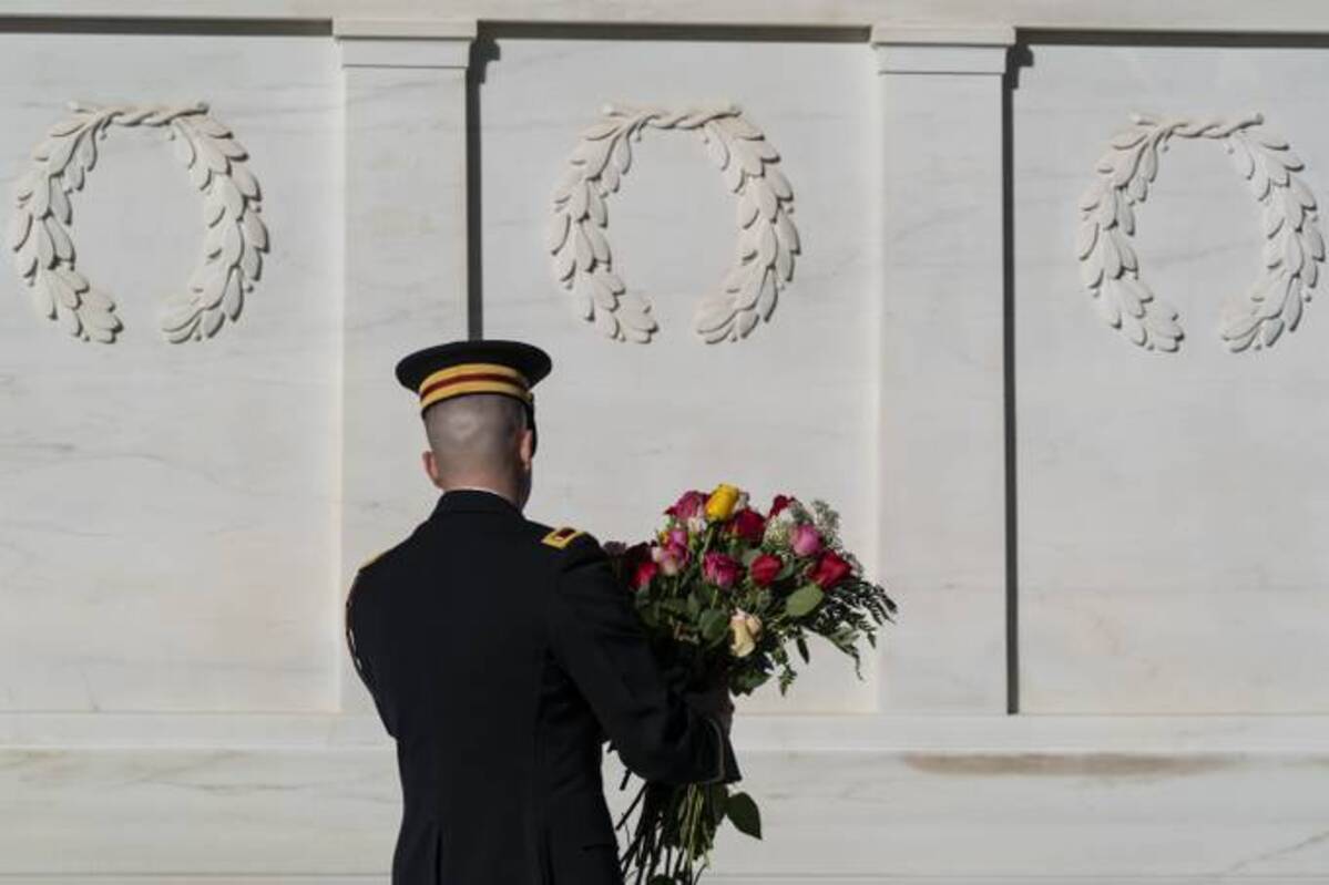 A soldier with the 3rd U.S. Infantry Regiment, known as 
