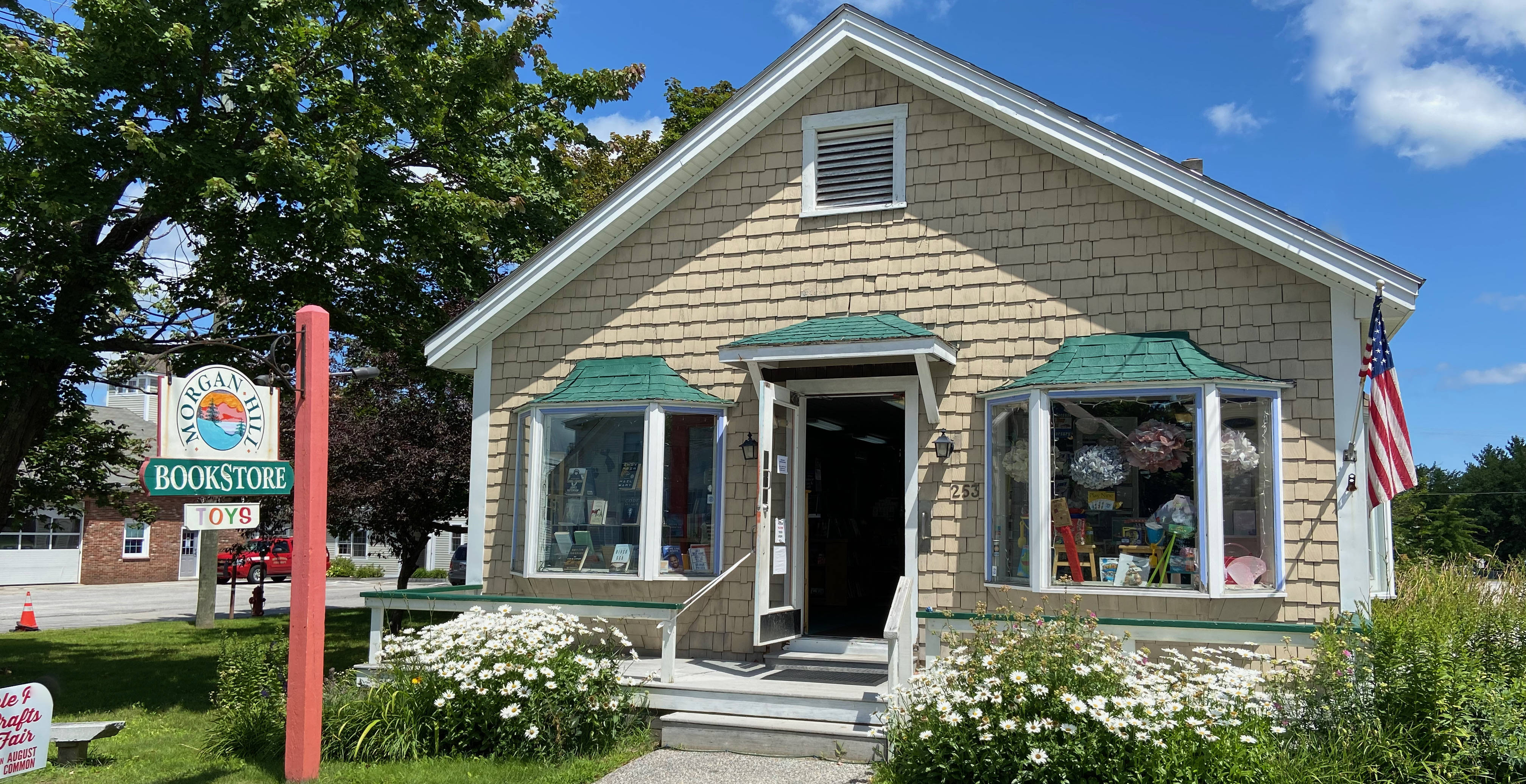 Morgan Hill Book Store in New London, N.H. is thriving again. (Ron Charles/The Washington Post)