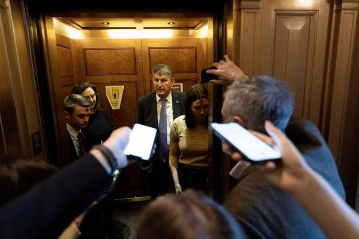 Manchin at the Capitol on March 2. (Julia Nikhinson/Bloomberg News)