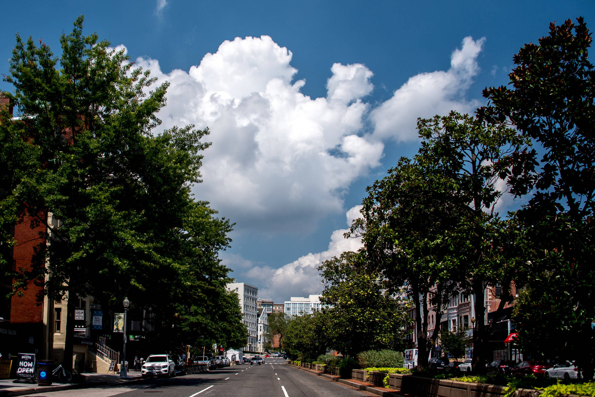 Connecticut Ave, snapped from R St NW, August 27 (angela n. via CWG.news/Photos Flickr)