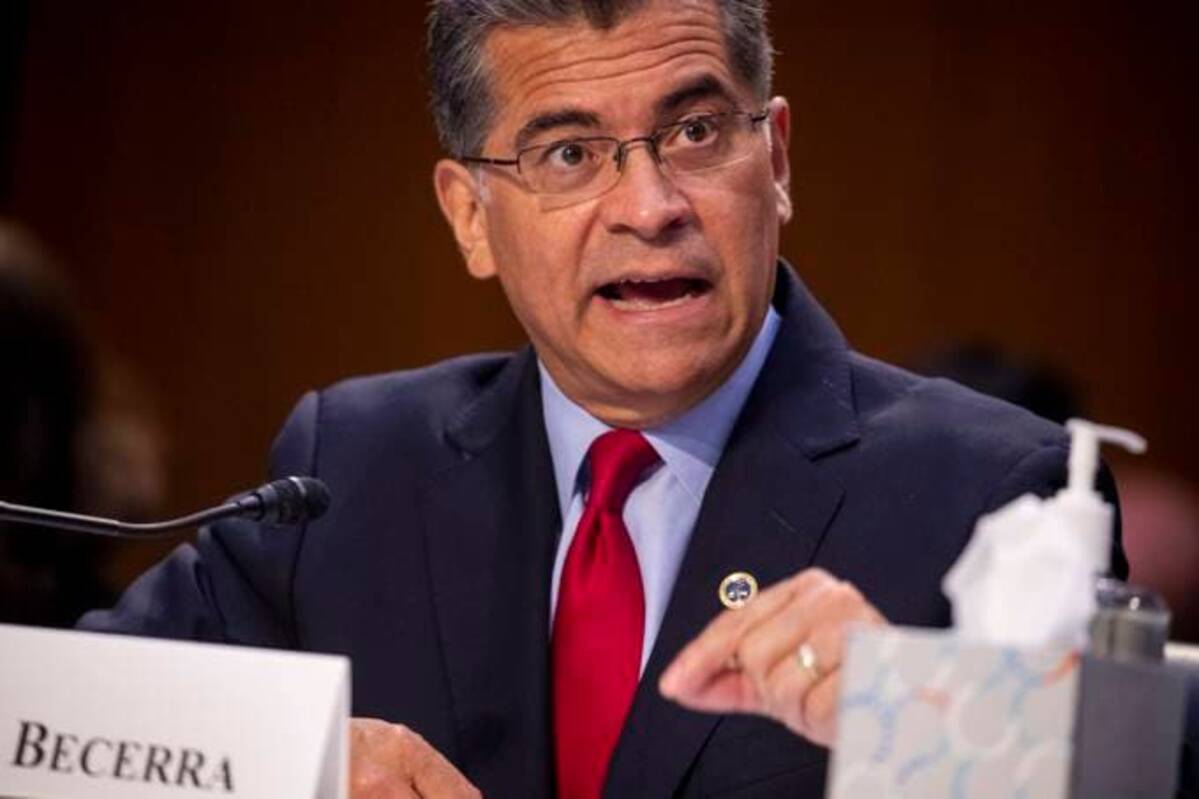 The Department of Health and Human Services is implementing a new ban on surprise medical bills. SHAWN THEW/EPA-EFE