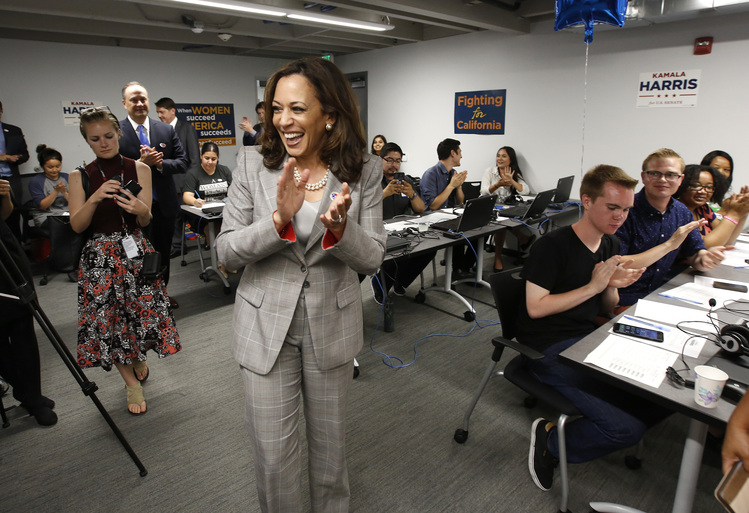 Kamala Harris&nbsp;thanks supporters in&nbsp;Sacramento yesterday.&nbsp;(AP Photo/Rich Pedroncelli)</p>  