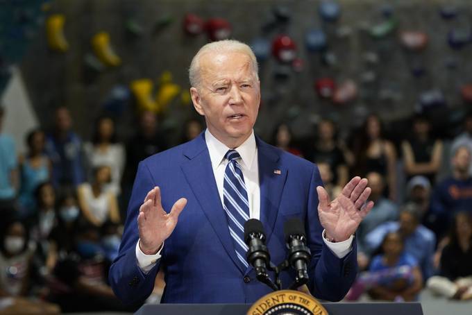 President Biden speaks in Alexandria, Va. (Chris Kleponis/CNP/Bloomberg News)