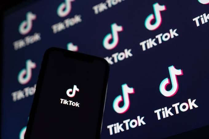 The U.S. military has also blocked TikTok from government devices. (Yan Cong/Bloomberg News)