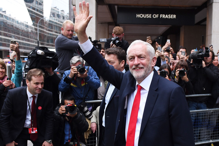 Labour Leader Jeremy Corbyn leaves Labour Headquarters on June 9 in London. (Chris J Ratcliffe/Getty Images)</p>  