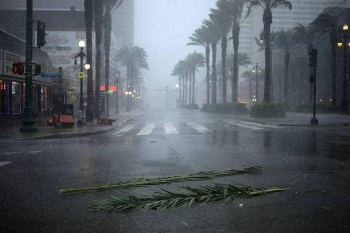 Debris on a New Orleans street during Hurricane Ida last year. (Luke Sharrett/Bloomberg News)