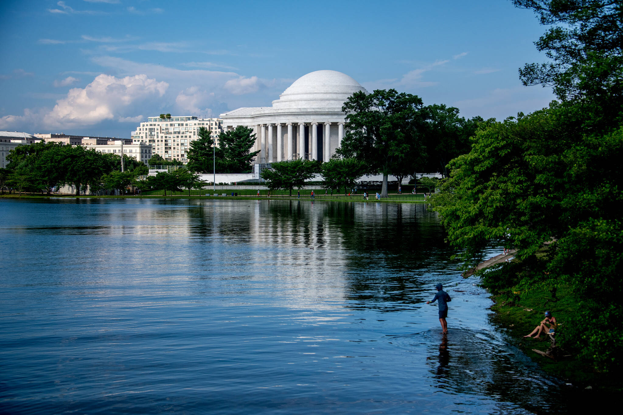 The Tidal Basin and Jefferson Memorial on Sunday. (angela n./Flickr)