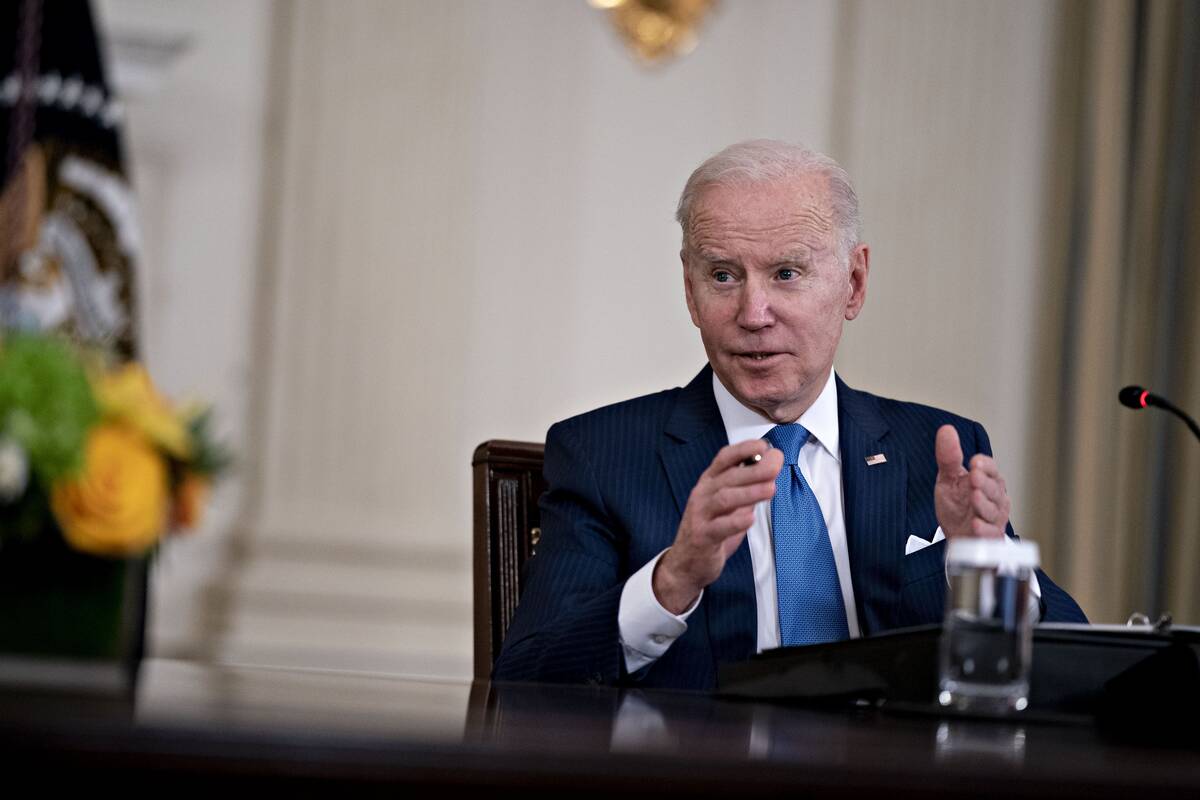 President Biden meets with electric utilities CEOs at the White House on Feb. 9. (Andrew Harrer/Pool/EPA-EFE/Shutterstock)