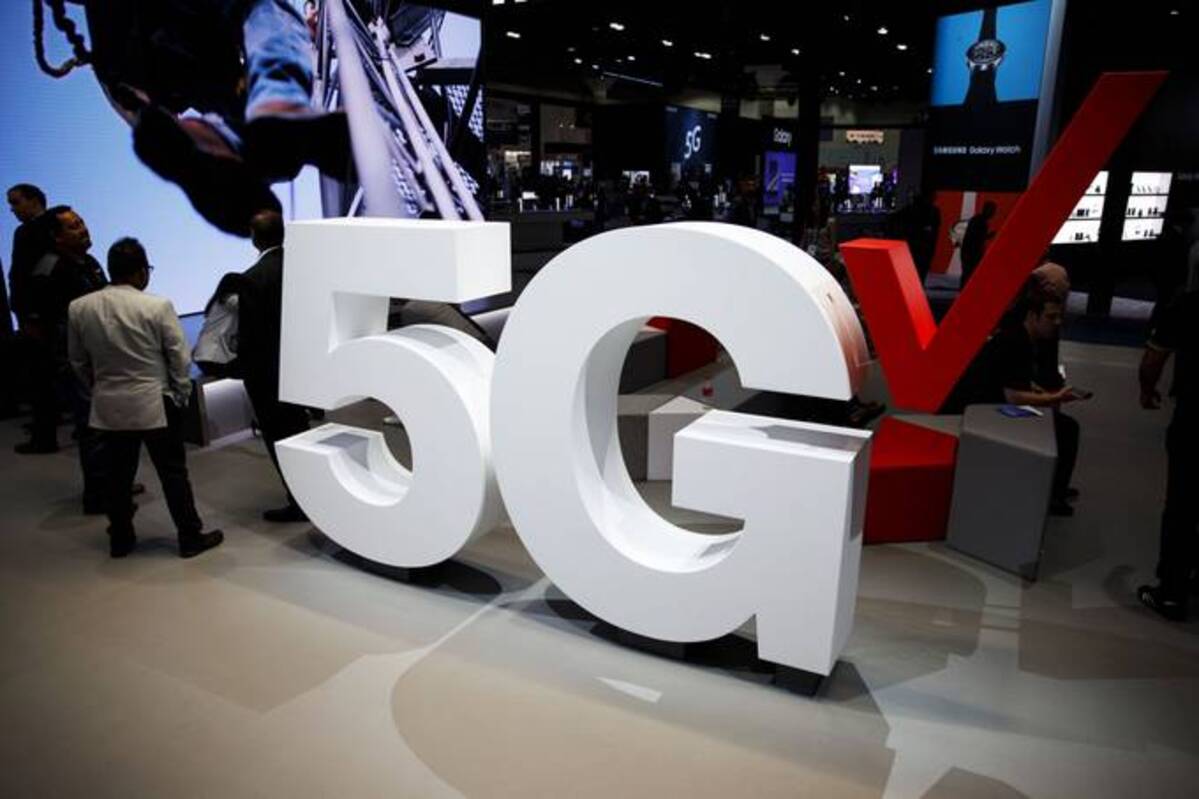 The back and forth comes amid concerns by the Biden administration about the impact of 5G technology on aviation safety systems. (Patrick T. Fallon/Bloomberg)