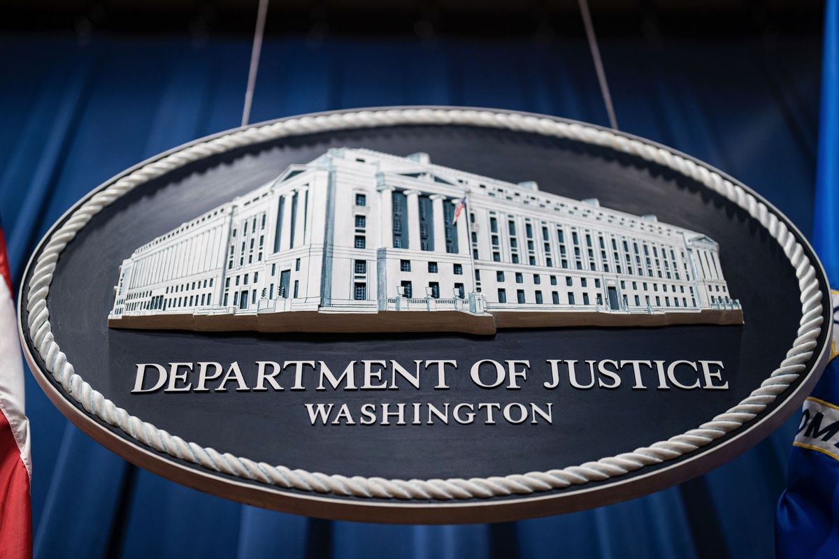 Seal of the Department of Justice. (Al Drago/Bloomberg News)