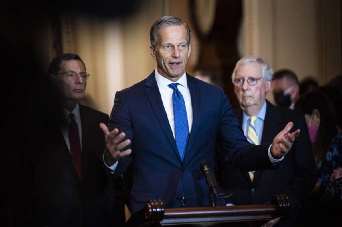 An immigration issue is threatening to stall a bipartisan deal to put $10 billion toward the nation's coronavirus response. (Jabin Botsford/The Washington Post)